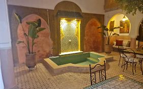 Riad Davina